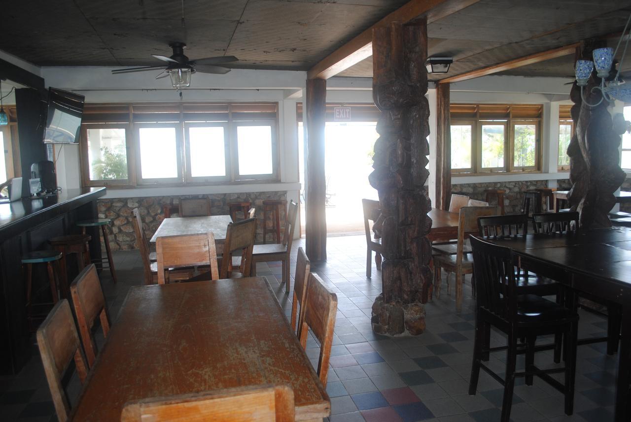 The Sea Front Inn بونتا غوردا المظهر الخارجي الصورة